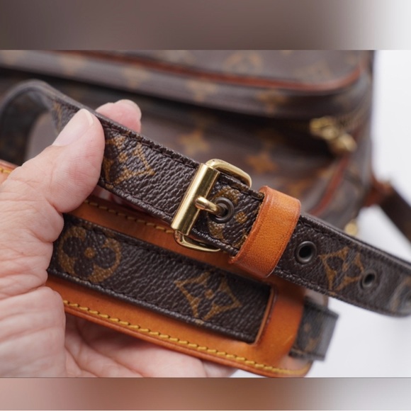 Louis Vuitton Monogram Nile Shoulder Cross Body Bag - Picture 5 of 12